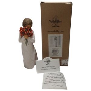 Willow Tree 'Surrounded by Love' Figurine